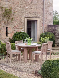 c5-6.avif Porthallow Round Dining Table Medium Natural