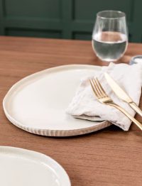cc5-3.avif Fernham Serving Plate Medium