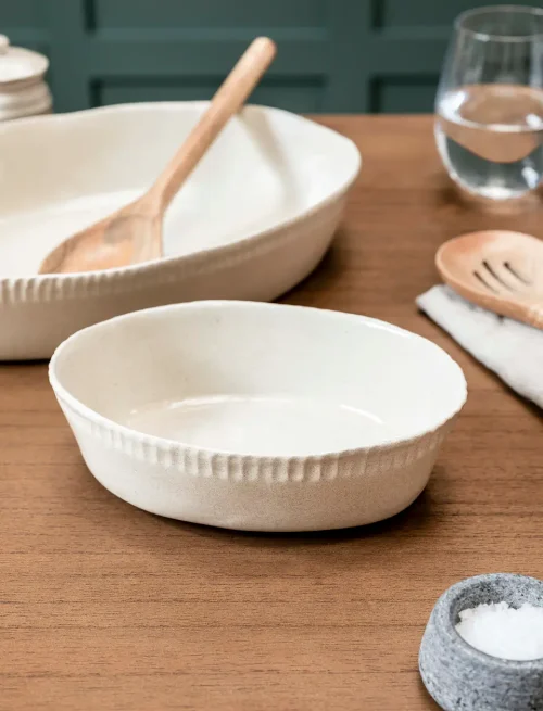d4.webp Fernham Oval Dish Small