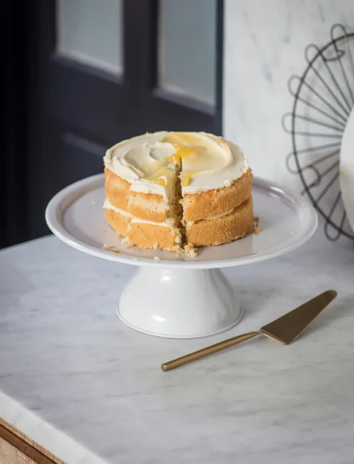 dd4-1.webp Brompton Cake Stand Chalk