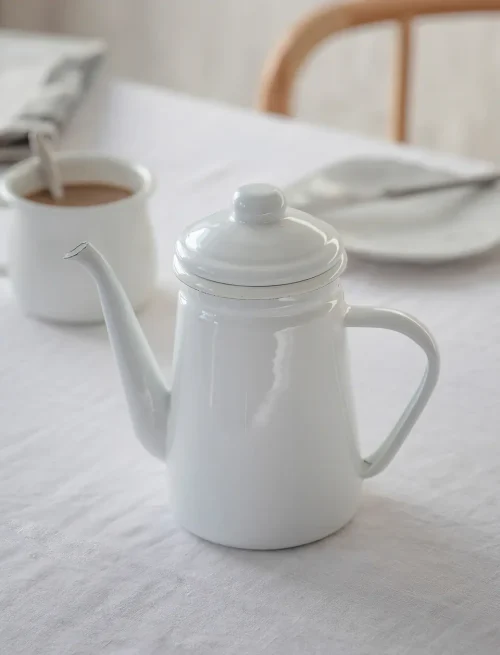 Coffee Pot in Warm White - Enamel