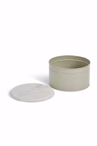 xxx7.avif Brompton Cake Tin Large Clay